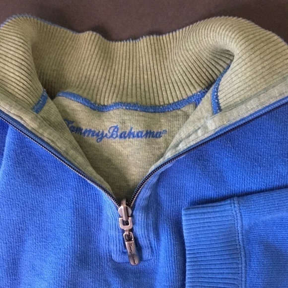 Tommy Bahama Men’s sweatshirt may be reversible - Picture 1 of 5